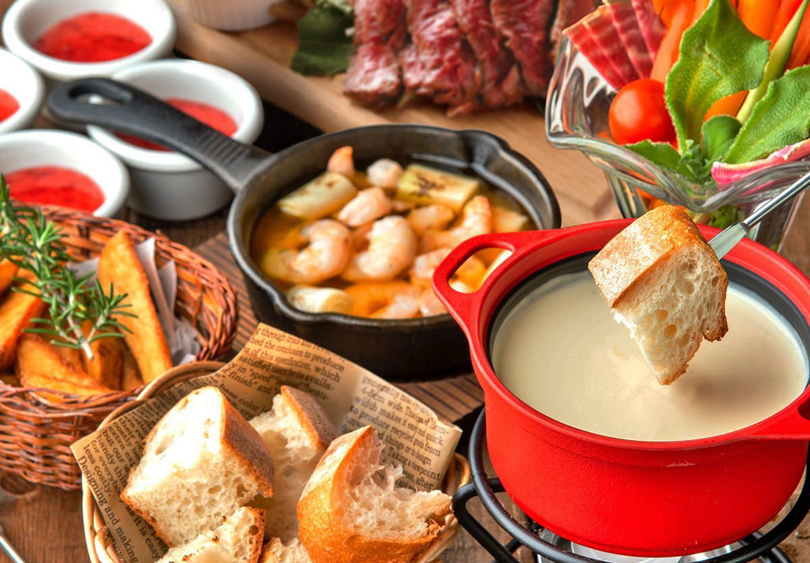 ■LUNCH■《肉×チーズ女子会コース》肉バルの昼女子会♪3時間飲み放題付【6品】2980円